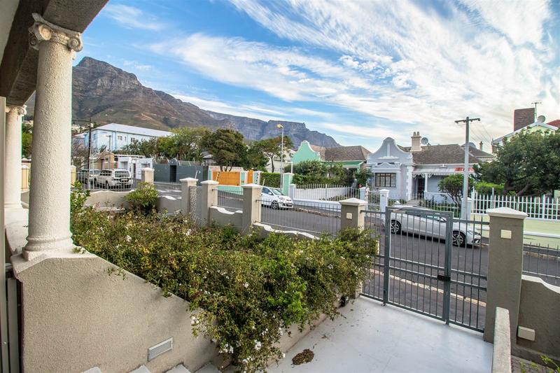 To Let 2 Bedroom Property for Rent in Woodstock Western Cape